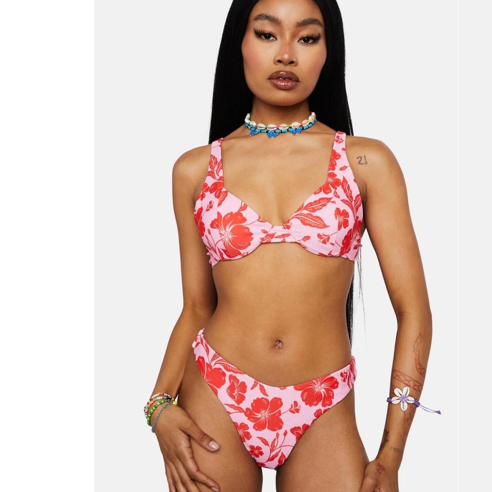 Waikiki Cool Bikini Set ~NWT